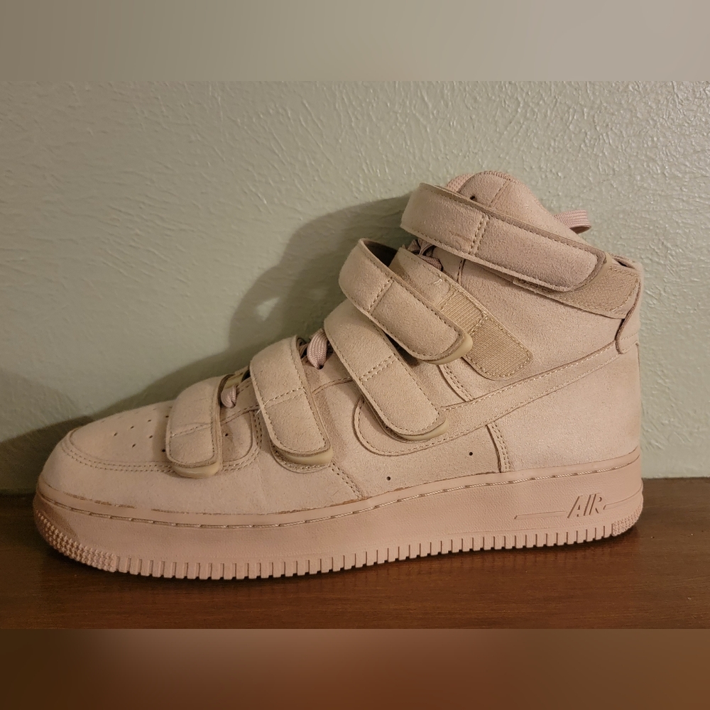 billie eilish airforces